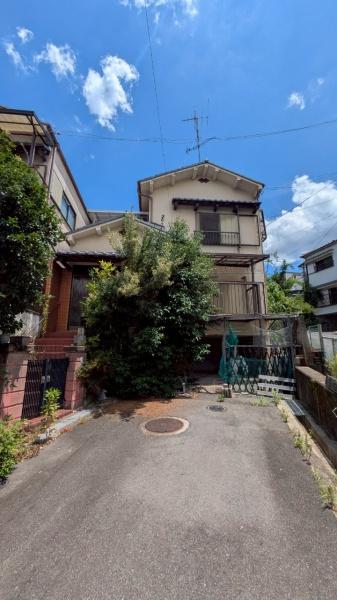 東大阪市六万寺町1丁目　中古戸建