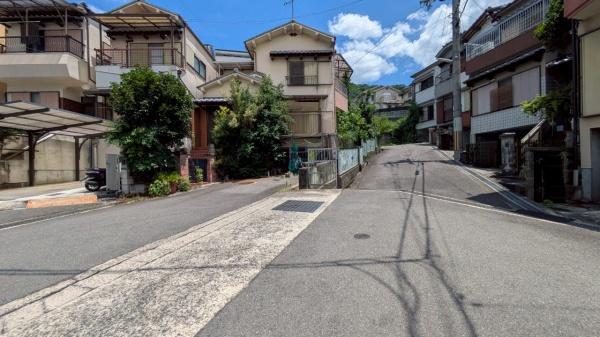 東大阪市六万寺町１丁目の中古一戸建て