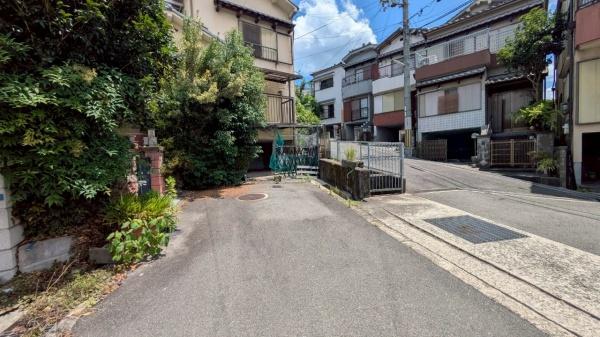 東大阪市六万寺町１丁目の中古一戸建て