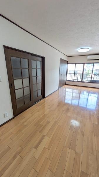 東大阪市松原２丁目の中古一戸建て