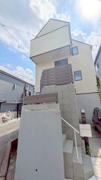 高槻市安岡寺町５丁目の中古一戸建て