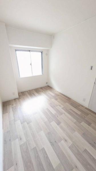 若江岩田スカイハイツ(洋室)