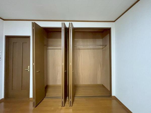 東大阪市四条町の中古一戸建て