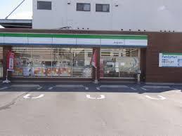 アメリア５番館(ファミリーマート東大阪加納店)