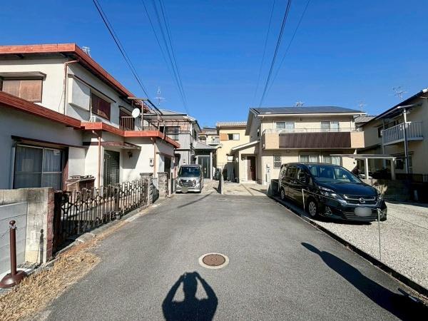 奈良県生駒市松美台　古家付き土地