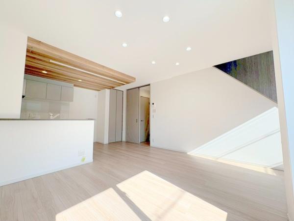 東大阪市花園東町2丁目　WEST　新築戸建
