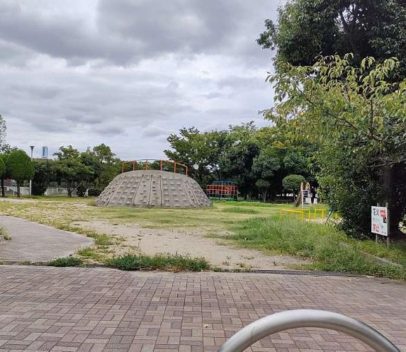 東大阪市日下町２丁目の中古一戸建て(中石切公園)