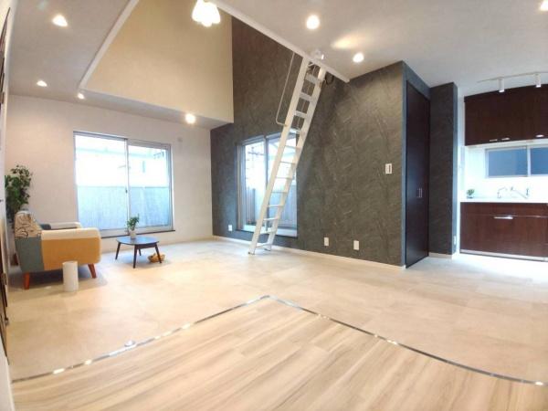 東大阪市出雲井本町　中古戸建