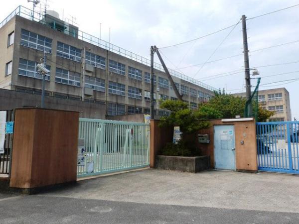 東大阪市御厨３丁目の土地(東大阪市立藤戸小学校)