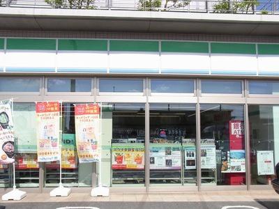 東大阪市本庄１丁目の中古一戸建て(ファミリーマート東大阪トラックターミナル店)