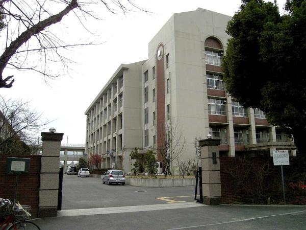 八尾市東山本町６丁目の土地(大阪府立山本高校)