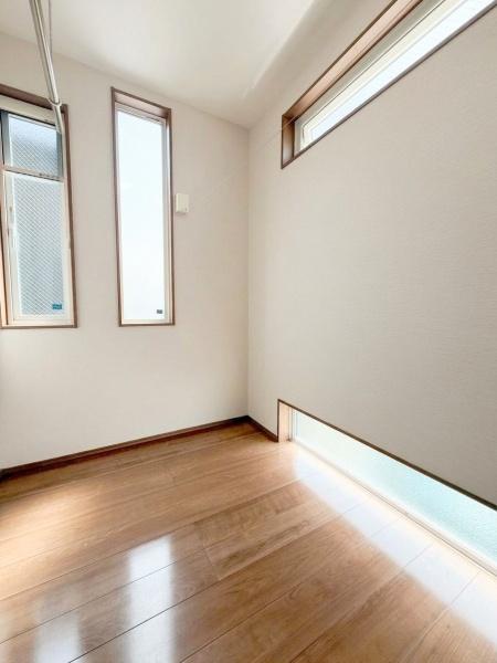 東大阪市六万寺町１丁目の中古一戸建て