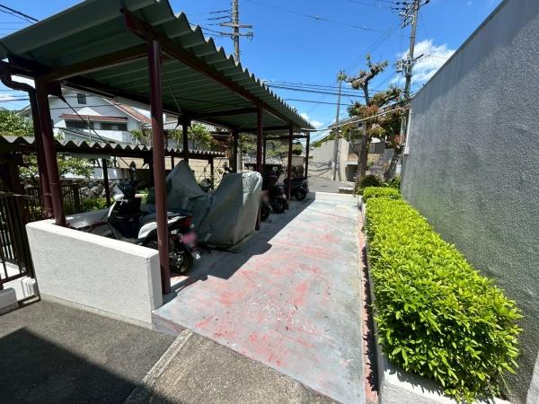 ハイタウン石切Ｆ棟