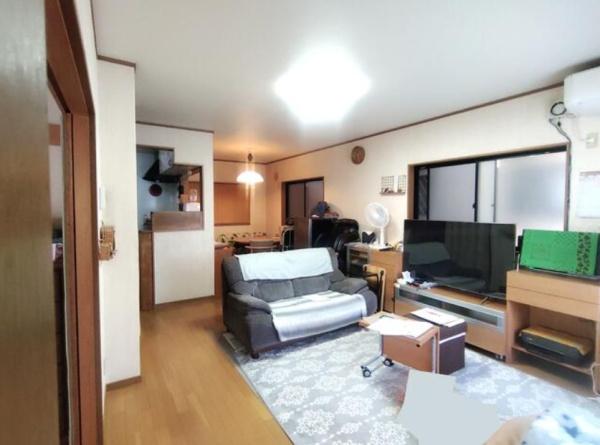 東大阪市下六万寺町３丁目の中古一戸建て