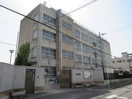 東大阪市森河内西２丁目の土地(東大阪市立高井田中学校)