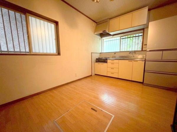 東大阪市上六万寺町の中古一戸建て