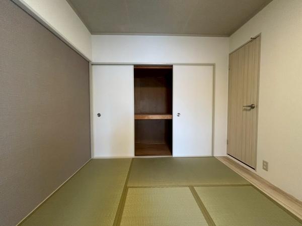 朝日プラザ小阪B棟