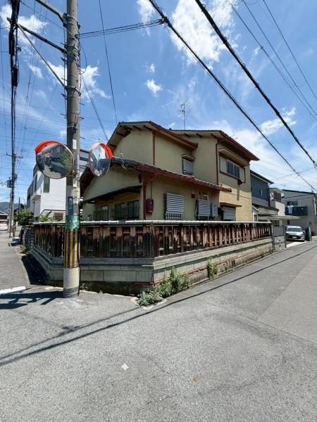 八尾市堤町３丁目の土地
