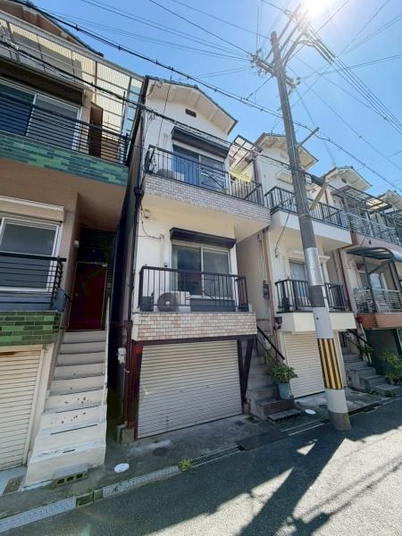 東大阪市横小路町４丁目の中古一戸建て