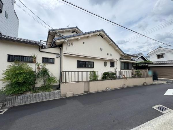 東大阪市西岩田１丁目の中古一戸建
