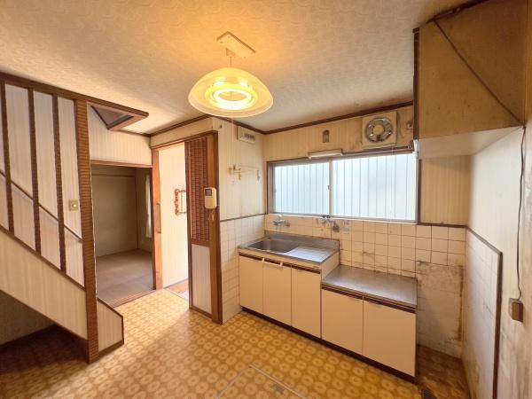 東大阪市岸田堂南町　中古テラス