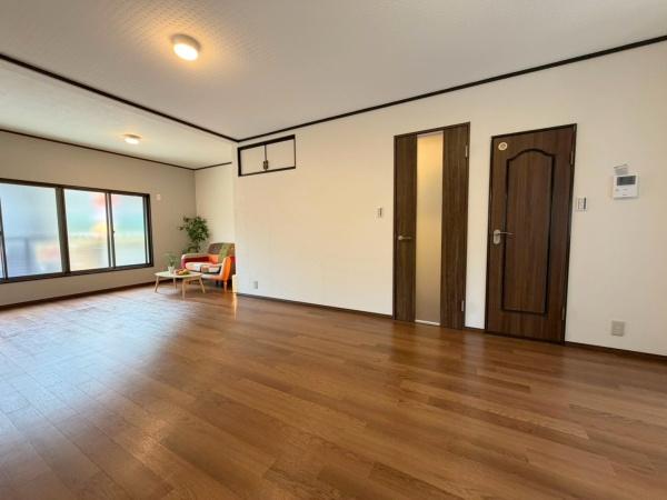 東大阪市衣摺４丁目の中古一戸建て