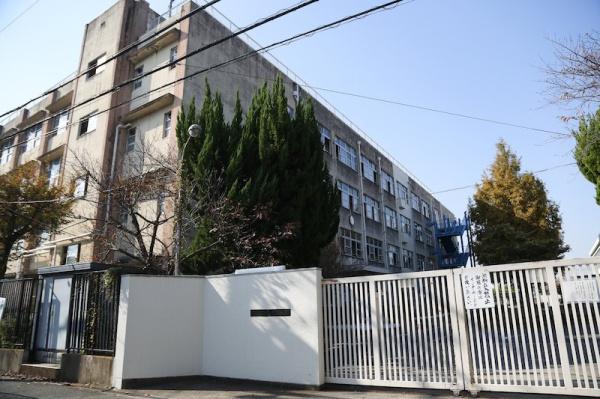 東大阪市若江本町４丁目の土地(東大阪市立若江中学校)