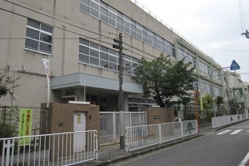 万葉ハイツ小阪菱屋西(東大阪市立高井田東小学校)