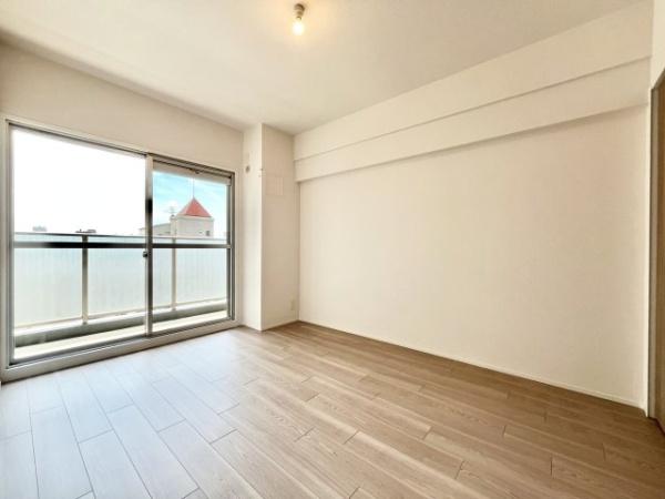 万葉ハイツ小阪菱屋西