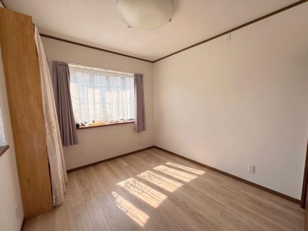 東大阪市六万寺町１丁目の中古一戸建て