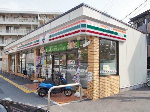 東大阪市長堂１丁目の中古一戸建て(セブンイレブン東大阪長堂1丁目店)