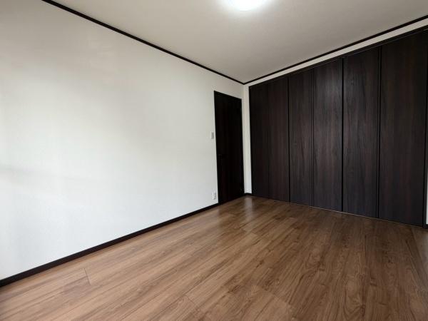 東大阪市菱屋東１丁目の中古一戸建て