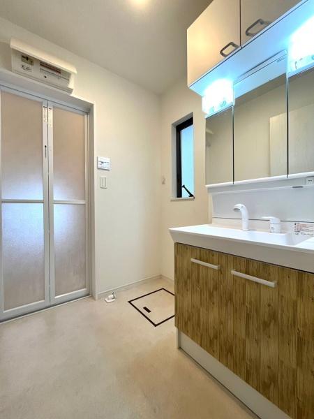 東大阪市布市町３丁目の中古一戸建て