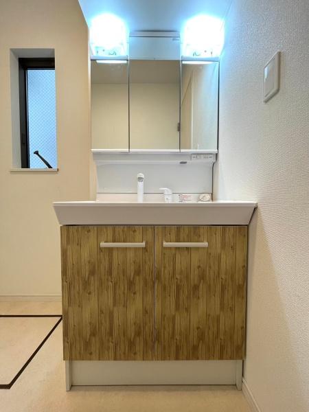 東大阪市布市町３丁目の中古一戸建て