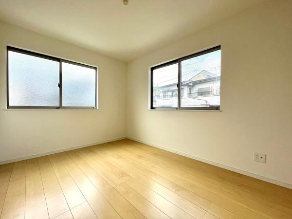 東大阪市布市町３丁目の中古一戸建て