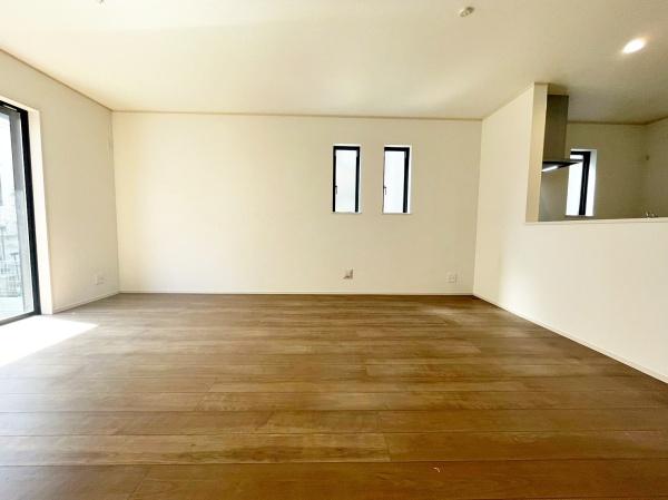 八王子市緑町の新築一戸建