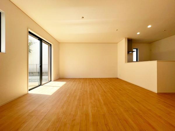 八王子市緑町の新築一戸建