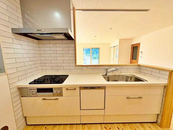 八王子市中山　2号棟