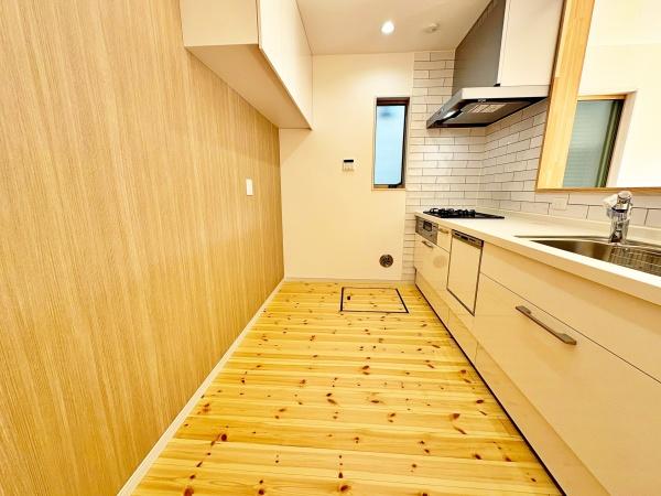 八王子市中山　2号棟