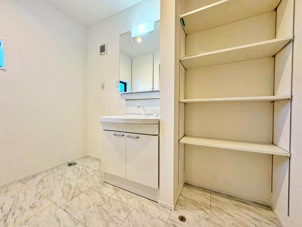 八王子市北野台4丁目 1号棟(洗面台・洗面所)