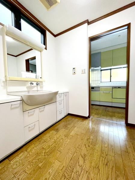 八王子市南陽台３丁目の中古一戸建て