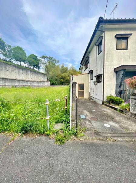 八王子市元八王子町３丁目の土地