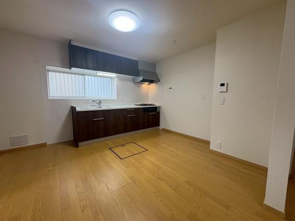 八王子市加住町　中古戸建