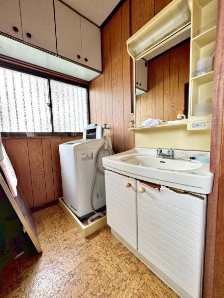 八王子市弐分方町の中古一戸建て