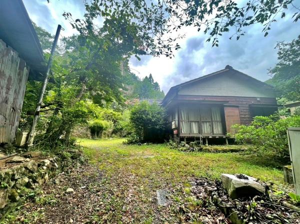 八王子市美山町　土地