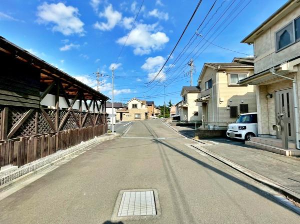 八王子市美山町の中古一戸建