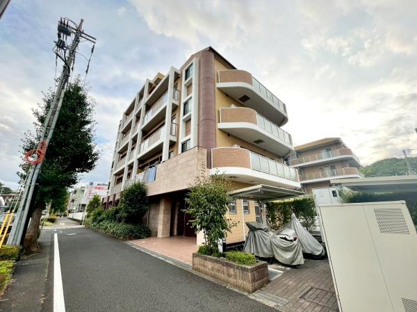 アンビシャス京王堀之内