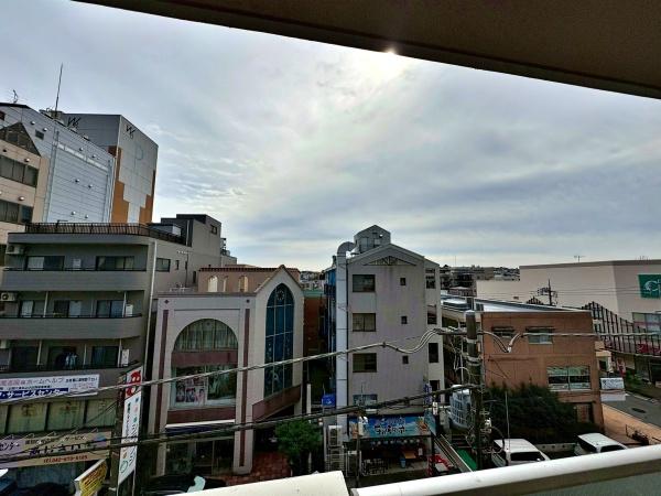 ライオンズマンション西八王子駅前(バルコニー)