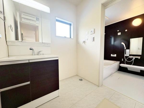 八王子市丸山町の中古一戸建て(洗面台・洗面所)