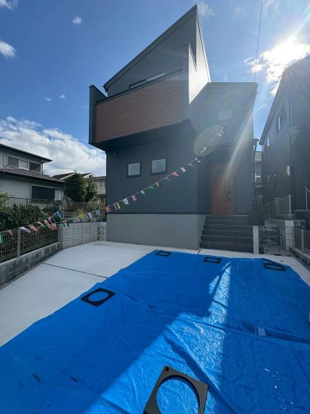 八王子市丸山町の中古一戸建て(駐車場)